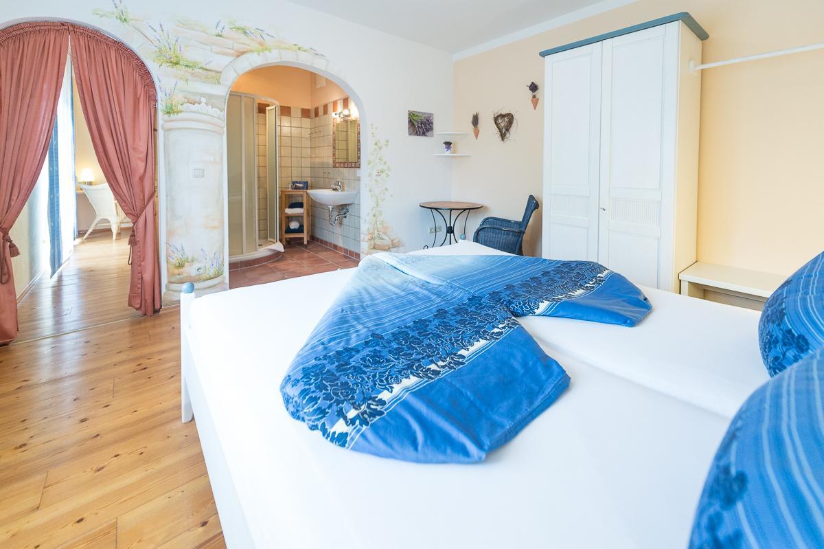 Hotel Garni Huegellandhof Neuhaus am Klausenbach エクステリア 写真