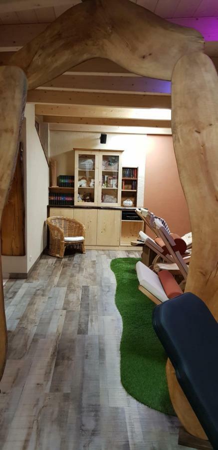 Hotel Garni Huegellandhof Neuhaus am Klausenbach エクステリア 写真